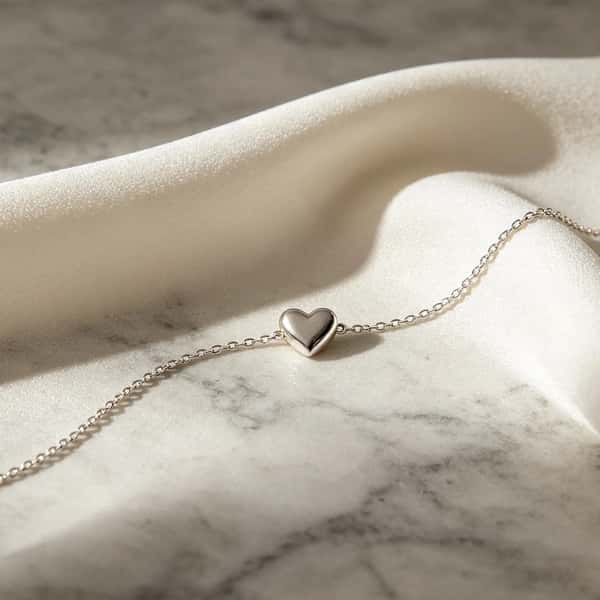 Minimalist Silver Heart Charm Bracelet